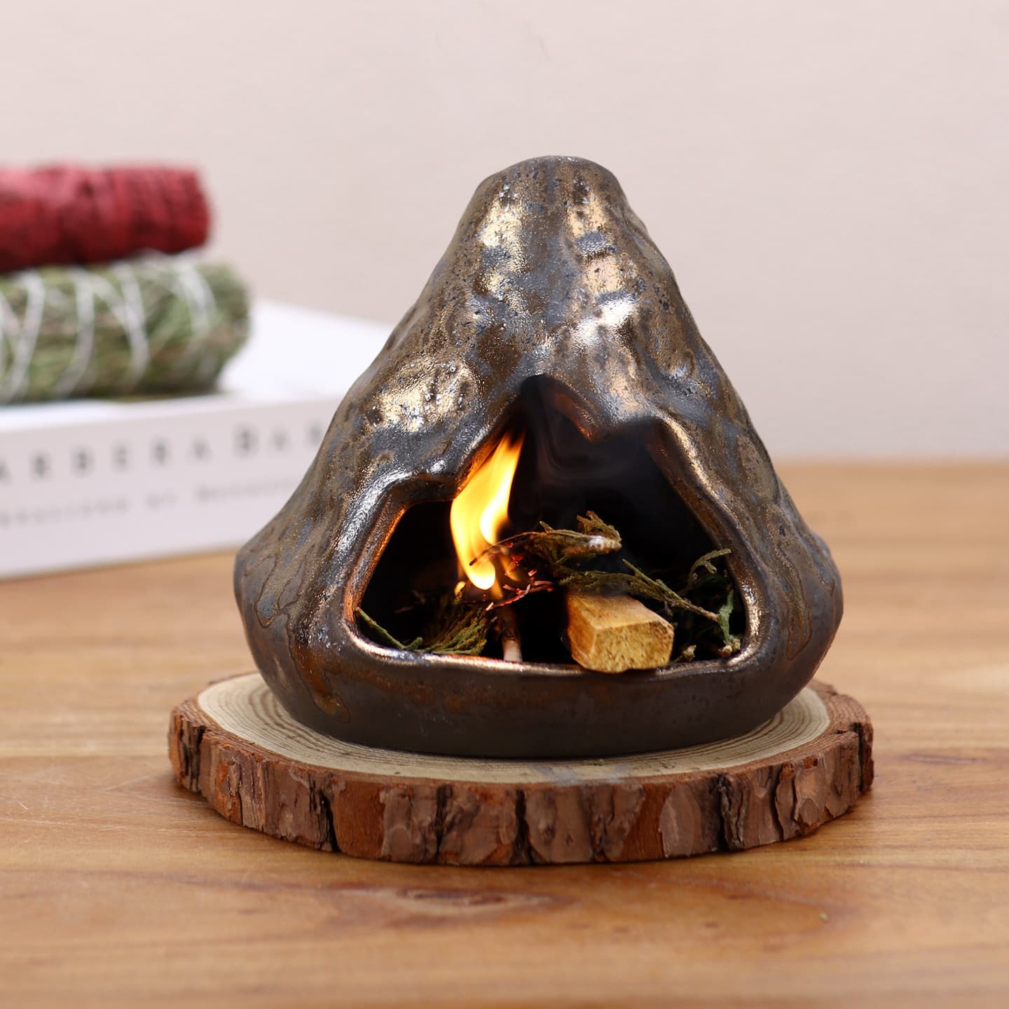 Vintage Peruvian Palo Santo Cedar Small Fireplace Burner Tray Living Room Tea Table Incense Burner Ceramic Ignition Incense Burner
