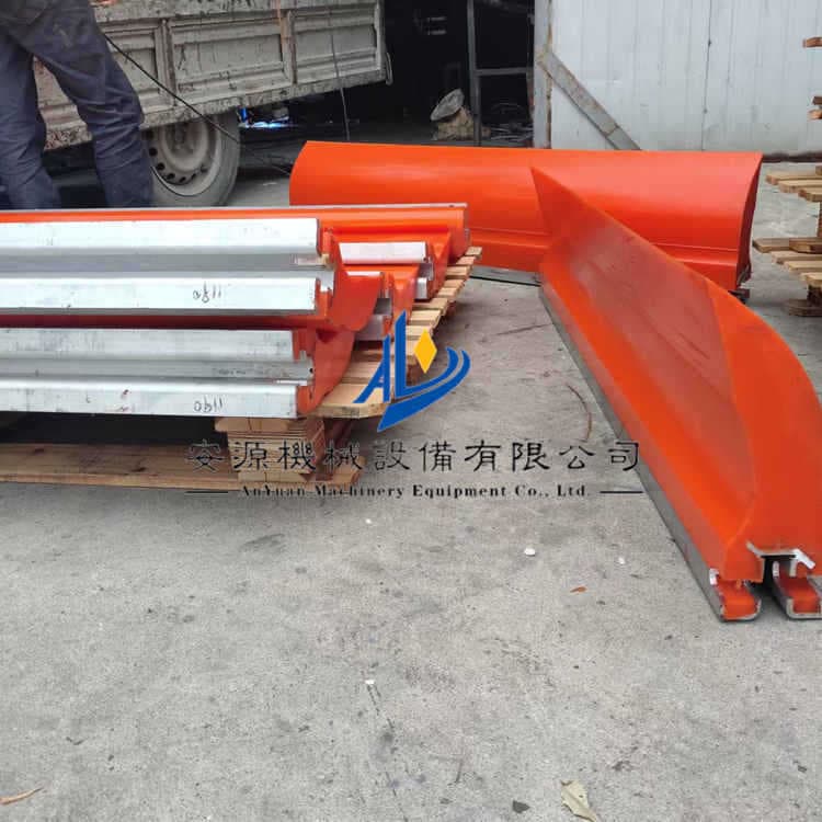 Wear-resistant polyurethane scraper blades for various cleaners, polyurethane scraper