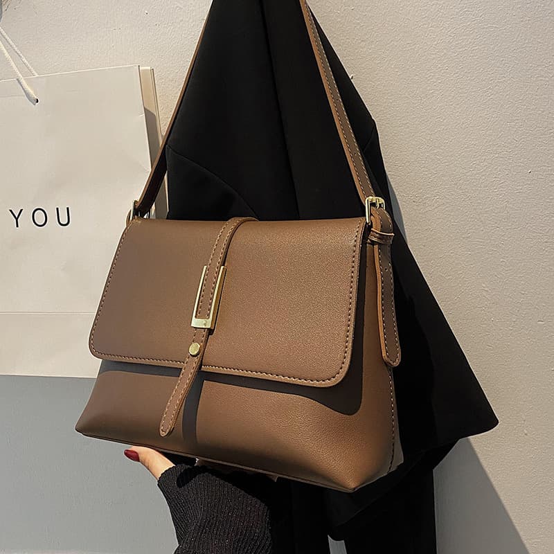 Vintage Fashion Minimalist Large Bag for Women 2026 New Trendy Shoulder Underarm Bag Four-Season Popular Crossbody Bag