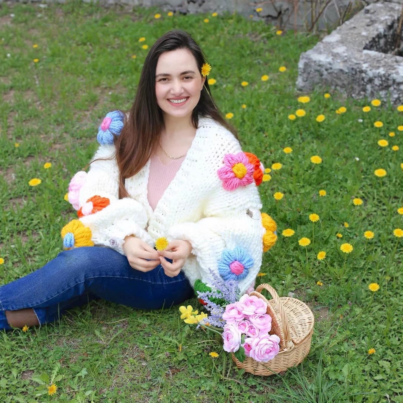 New Autumn/Winter Foreign Trade Cross-Border European and American Blogger Same Style Design 3D Flower Chunky Knit Pure Hand-Knitted Sweater for Women