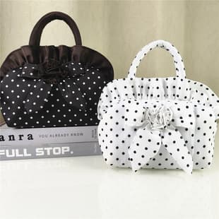 2026 New Korean Cute Style Black and White Polka Dot Fabric Bow Small Bag Casual Versatile Phone Wallet