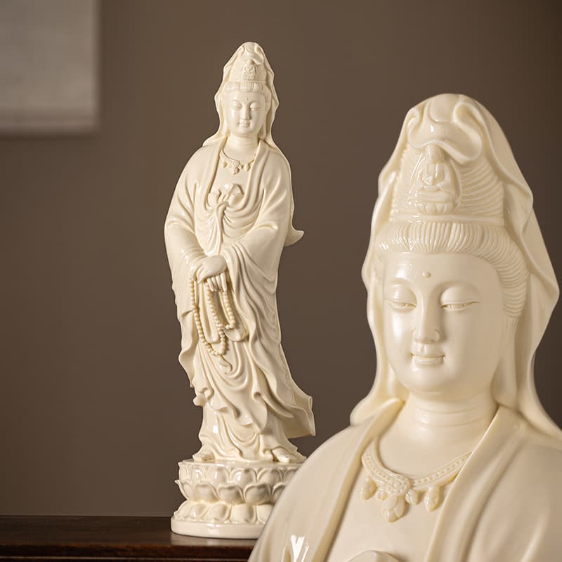 Dehua Ceramic South Sea Guanyin Bodhisattva Statue for Home Worship, Same Style as Putuo Mountain, Standing Guanyin Ornament