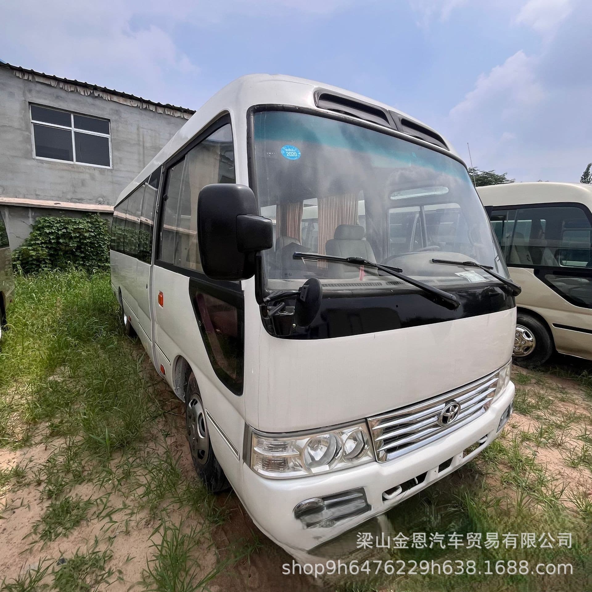 19 Seats 23 Seats Business Tourist Coach Export to Africa Toyota Coaster Minibus Commuter Vehicle Corporate Shuttle