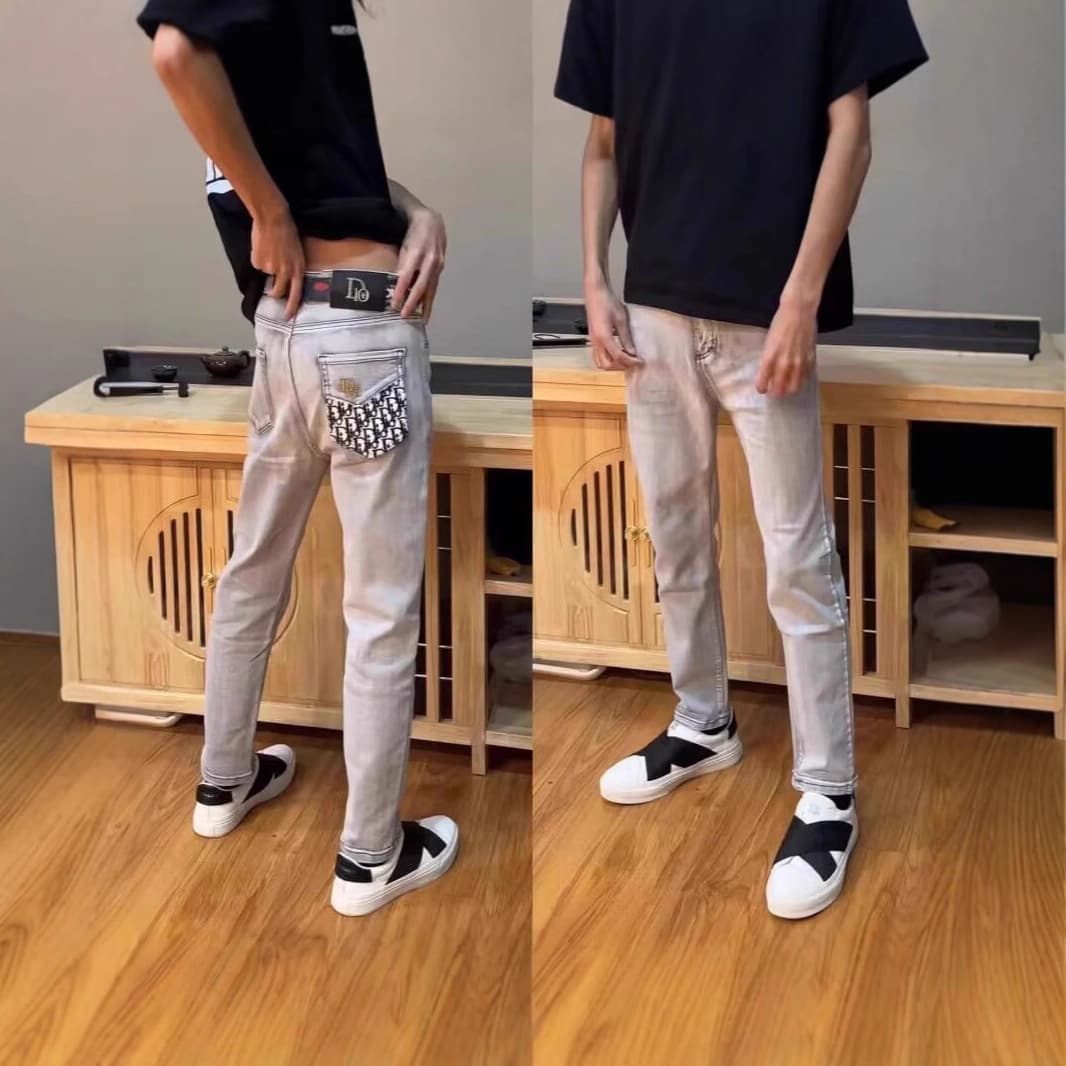 2025 Trendy Men's Summer Jeans with Letter Pattern, Slim Fit, Stylish, Casual, Thin Pants
