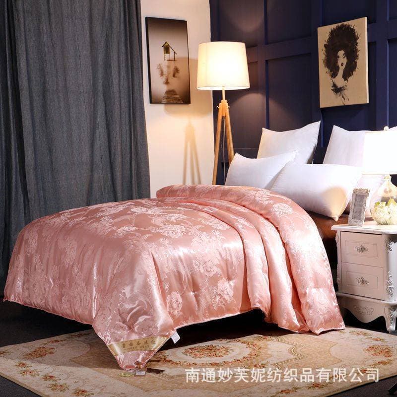 Live Broadcast Popular Satin Jacquard Silk Quilt Four Seasons Solid Color Simple Spring Autumn and Winter Quilt Gift Winter Quilt