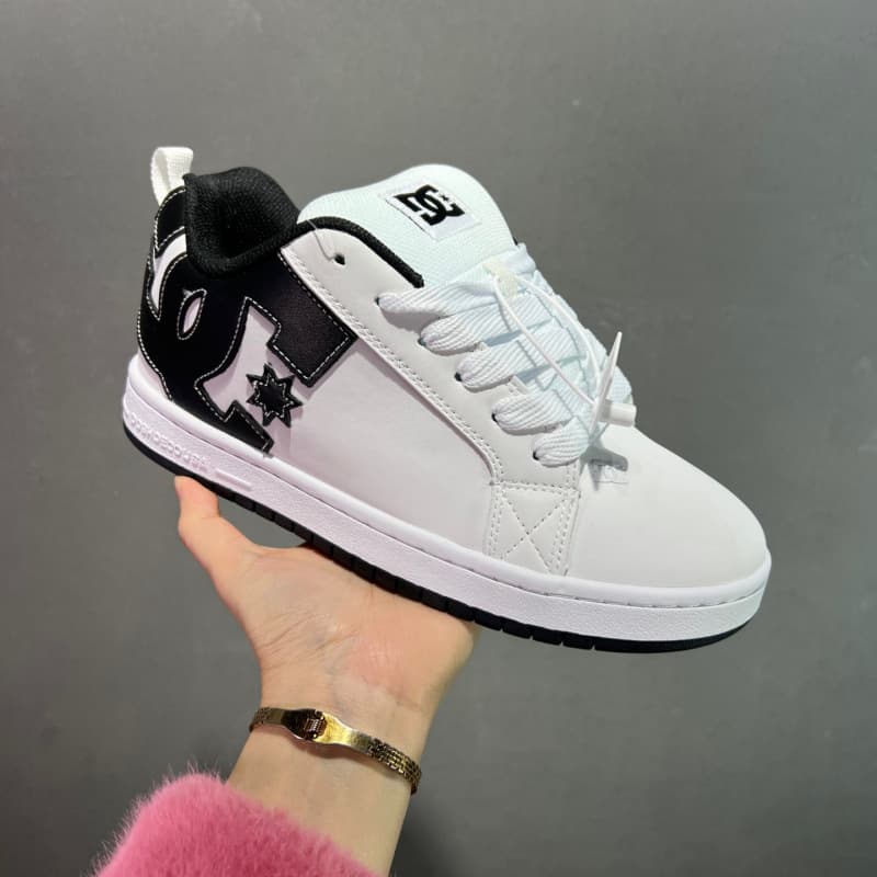 Cross-Border DC Shoes Sneakers for Men and Women, European and American Style, Large Size Casual Sports Shoes, Wide Fit, Cowhide Leather, Commuter Trendy Shoes