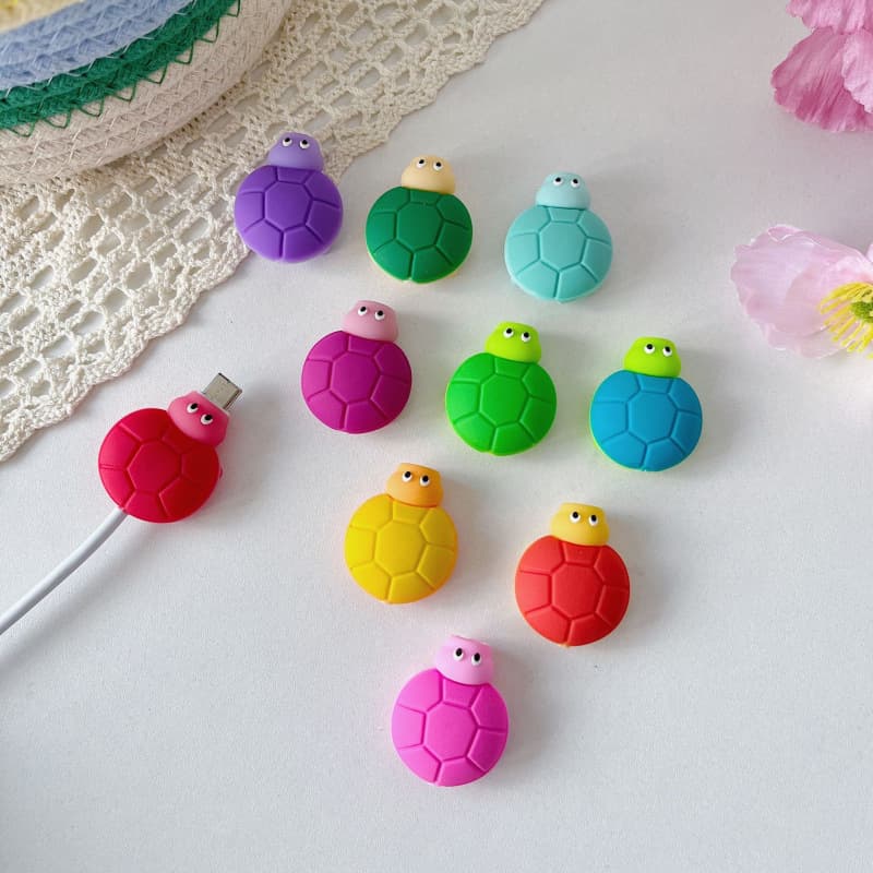Turtle cable cover 10 colors non-repeatable Apple Android data cable protective cover charging cable protective cover bite