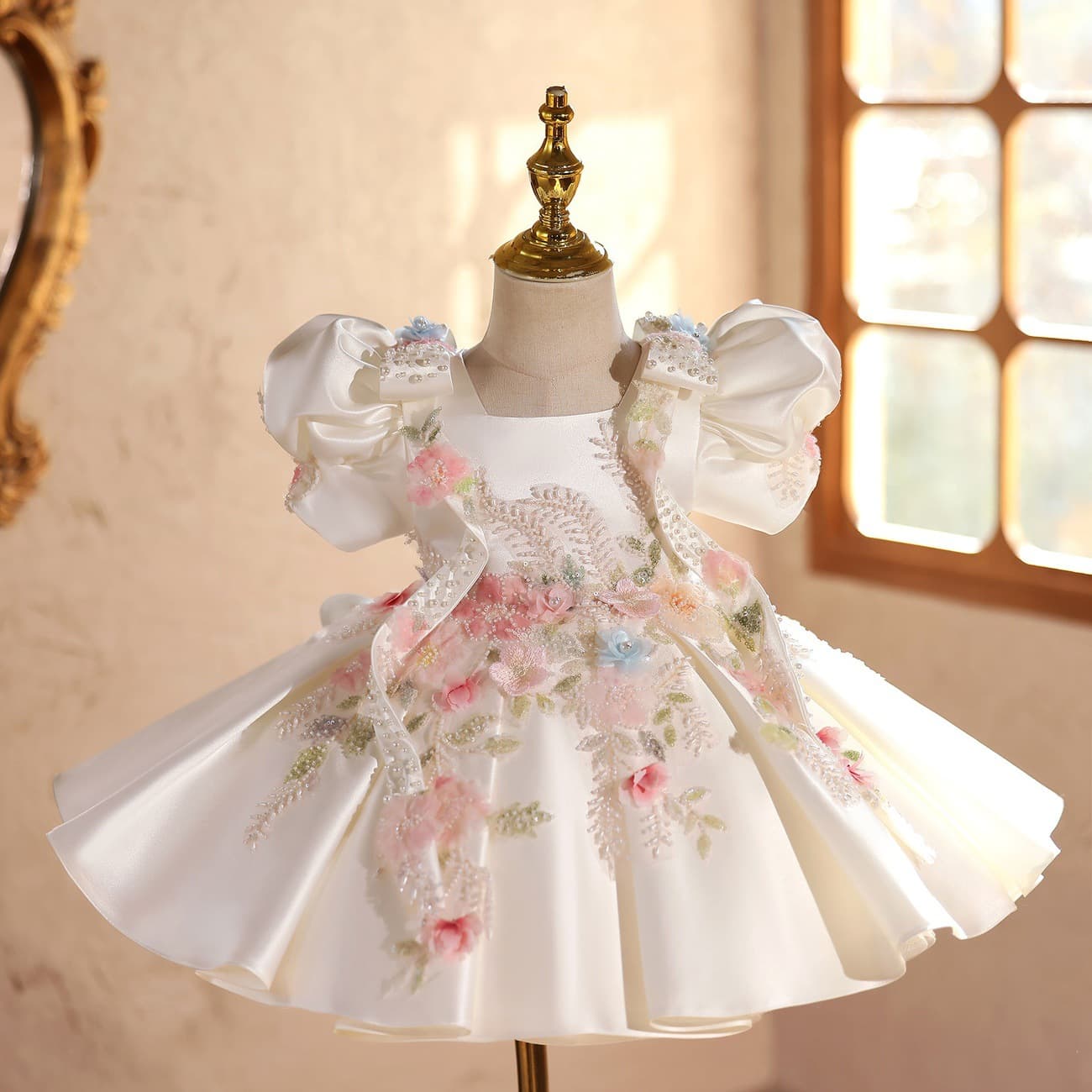 Girls dress light luxury niche high-end flower girl wedding little girl tutu skirt children's birthday princess dress performance costume