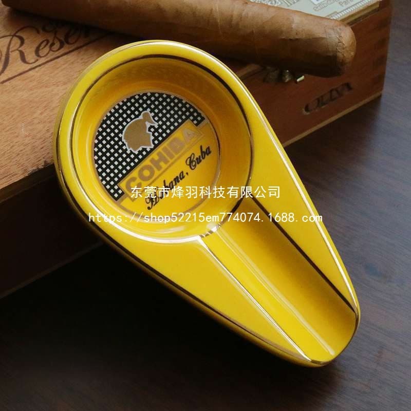 Creative and stylish ceramic metal portable cigar ashtray for home use