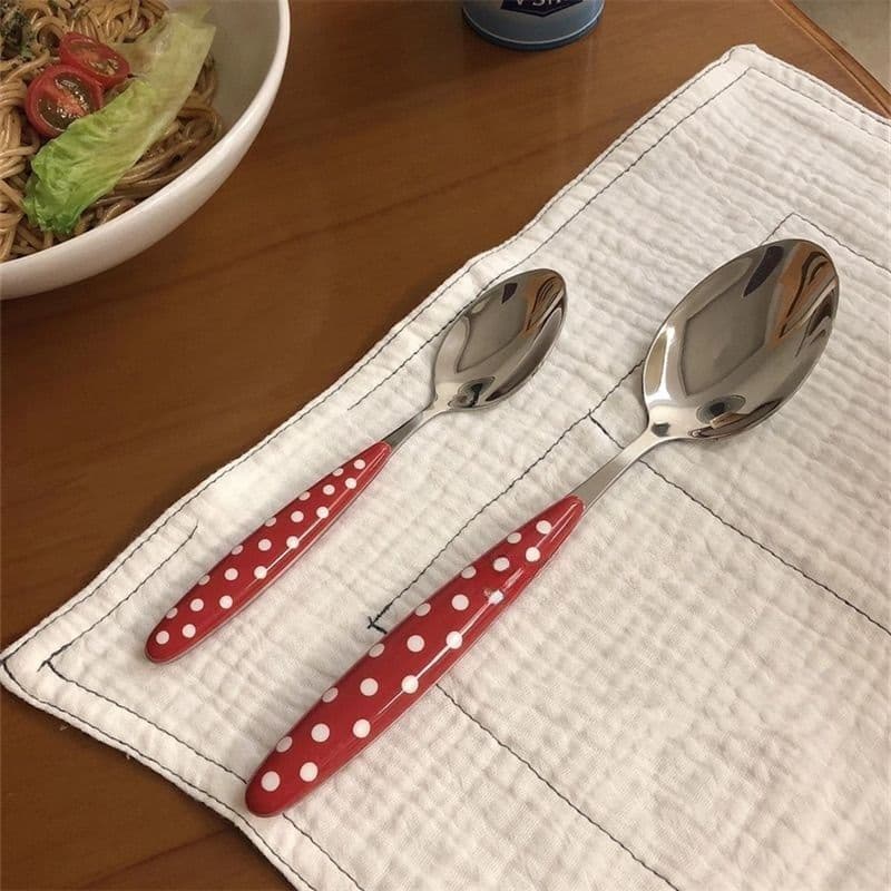 Korean red polka dot breakfast spoon ins style exquisite and cute dessert ice cream spoon main meal spoon French high-end sense