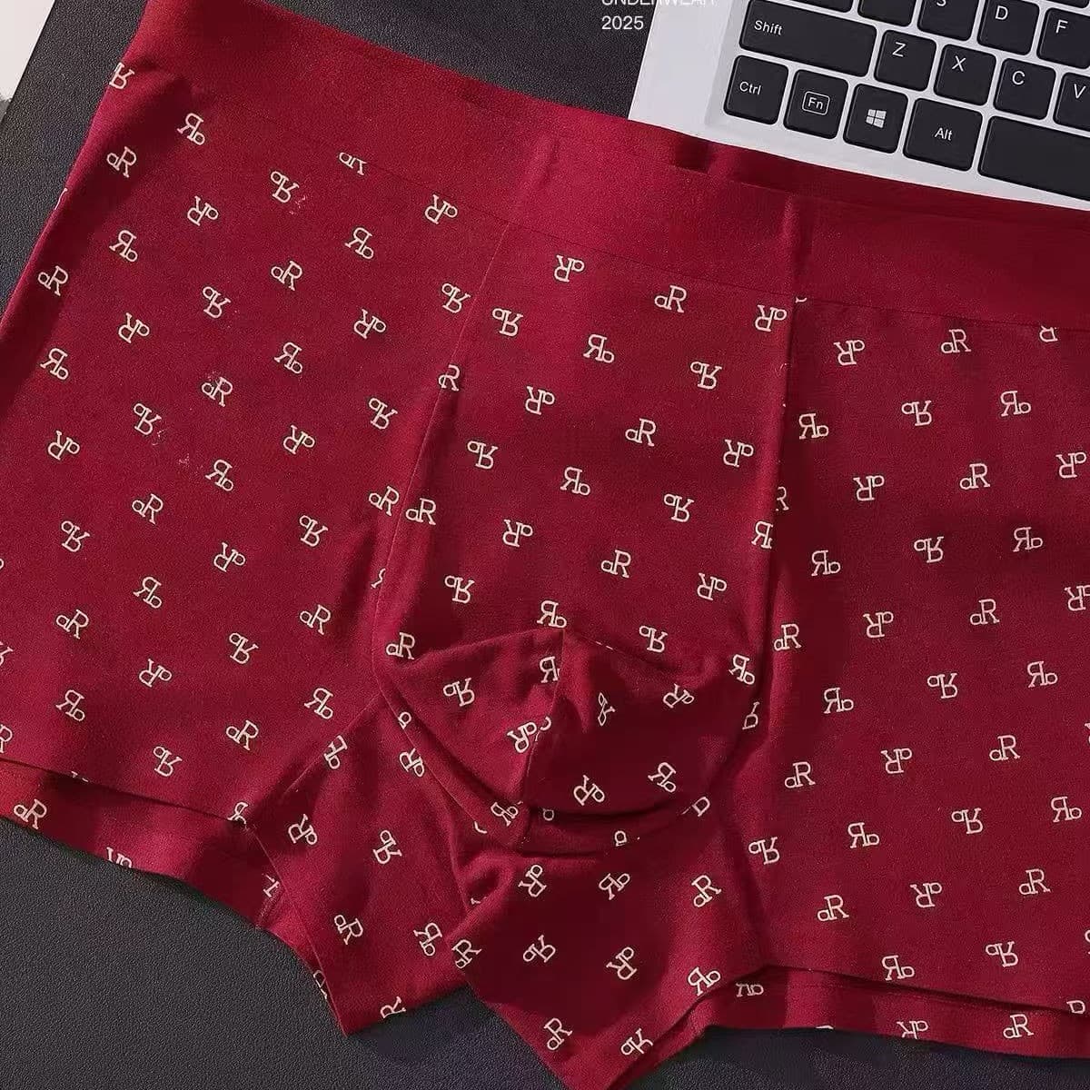 Cardboard Hanging Zodiac Year Bright Red Men's Underwear Modal Seamless Boxer Underwear Ankela Red Fortune Pants