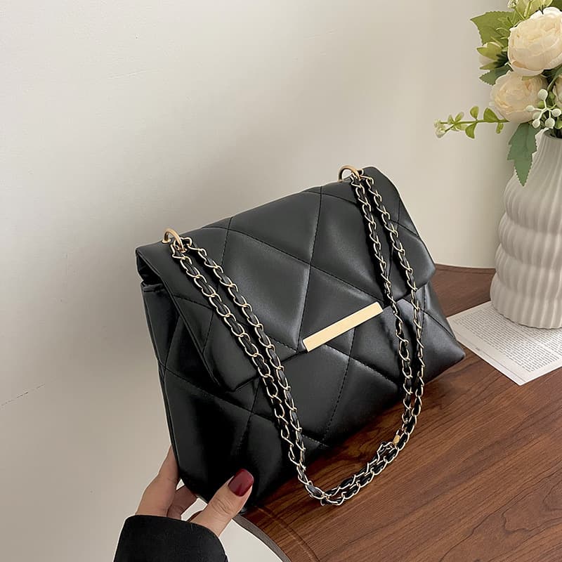 Diamond Embroidery Thread Chain Bag Women's 2024 New Small Fragrance Style Summer Simple Portable Casual Fashion Crossbody Bag