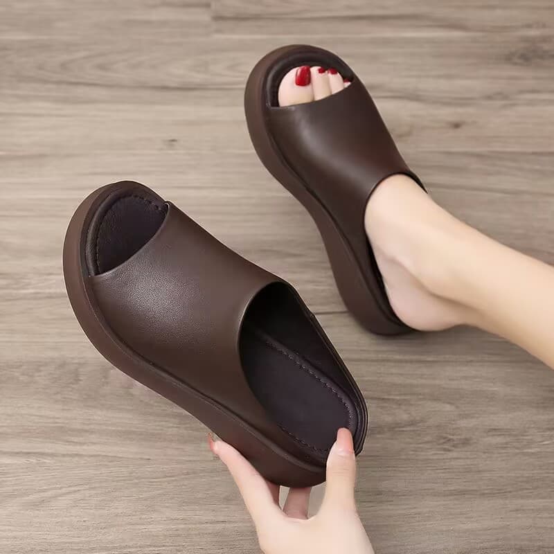 Soft Leather Retro Wedge Flip Flops, Spring/Summer 2025 New Ethnic Style, Simple Thick-Soled Sandals for Women