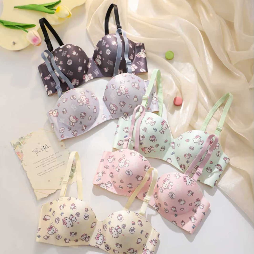 Japanese-style sweet and girly lingerie for women with small busts, supporting and shaping, wire-free, seamless, padded, no gaping cups, printed bra.