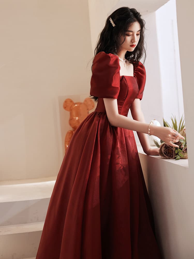 Wine Red Wedding Dress for Bride, High-End Sense, Princess Style Engagement Gown, Petite and Maternity Wearable