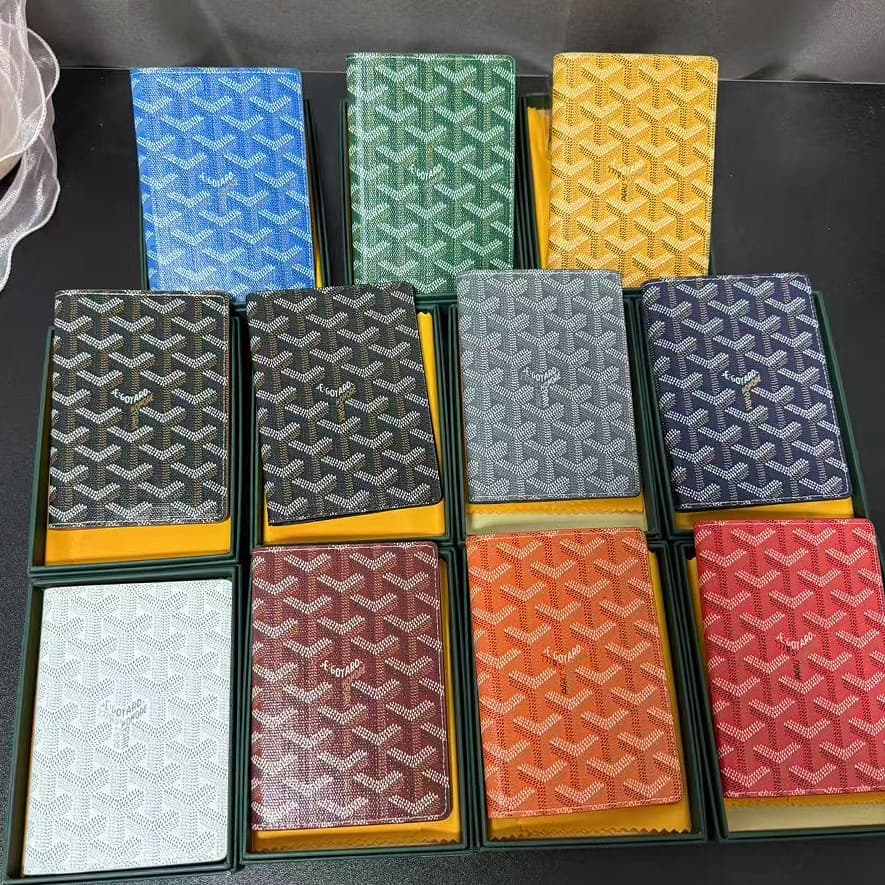 2025 Hot-Selling Foreign Trade Dog Tooth Passport Holder Goyard Passport Holder Multifunctional Card Holder Unisex Travel Passport Holder