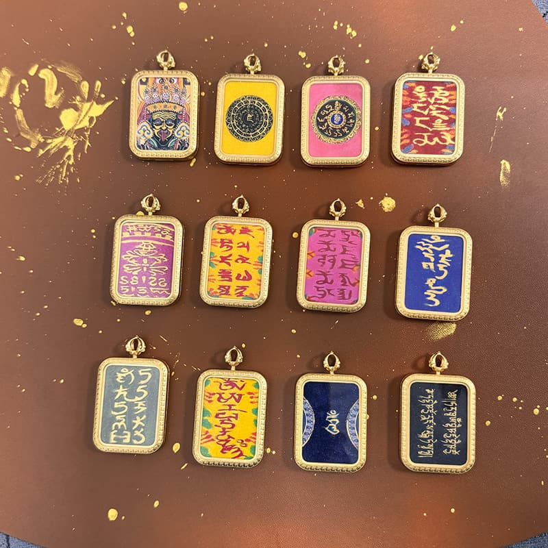 Zakiram, Yellow God of Wealth, Blue Medicine Master, Green Tara, Black God of Wealth, Tibetan accessories, Mineral Sand Gold Thangka