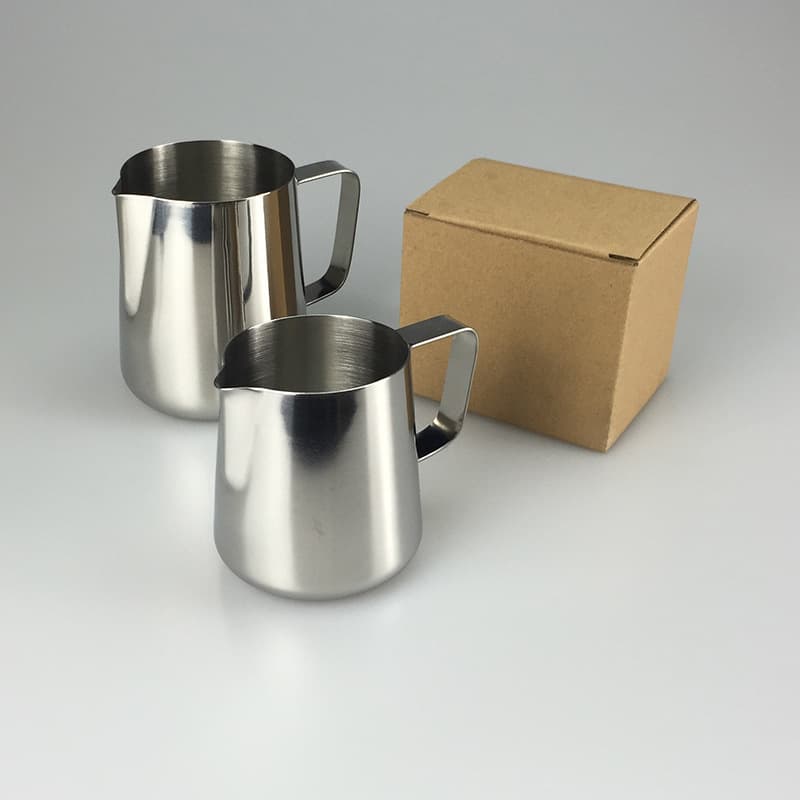304 Stainless Steel Frothing Pitcher, Coffee Tool with Spouted Milk Steaming Jug and Graduated Measuring Cup