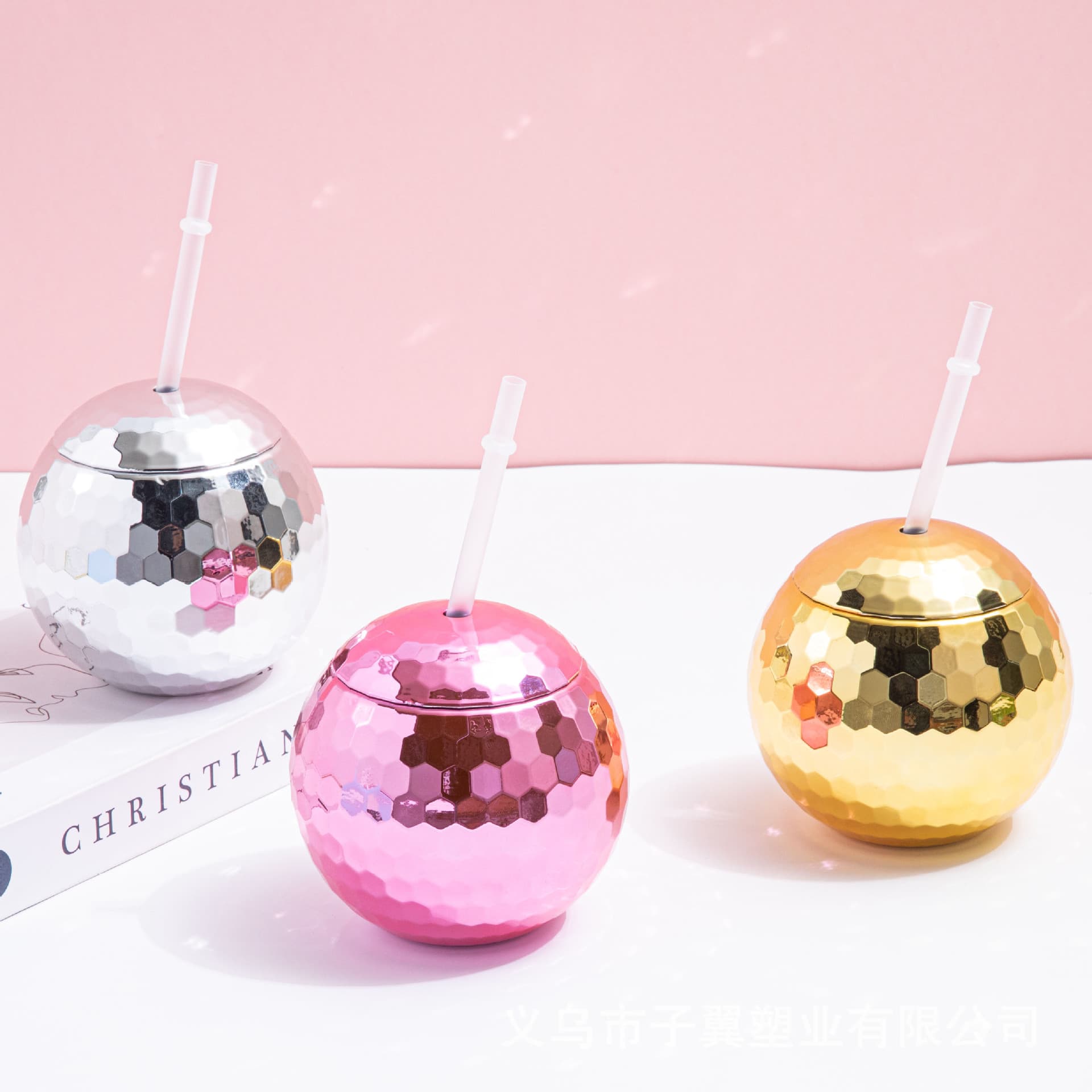 Creative Minimalist DISCO Ball Water Cup 600ML Factory Stock Wholesale Portable Lid New Plastic Cup