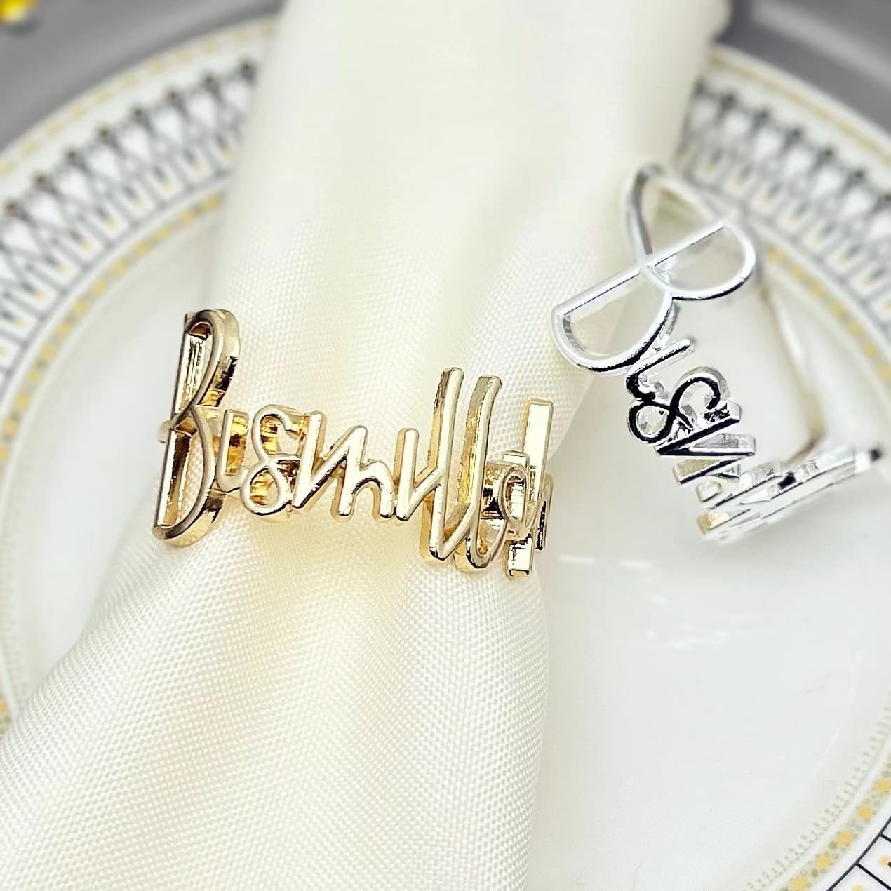 Letter alloy napkin ring, Western restaurant napkin buckle, hotel wedding napkin ring, cross-border Amazon best-selling DIY
