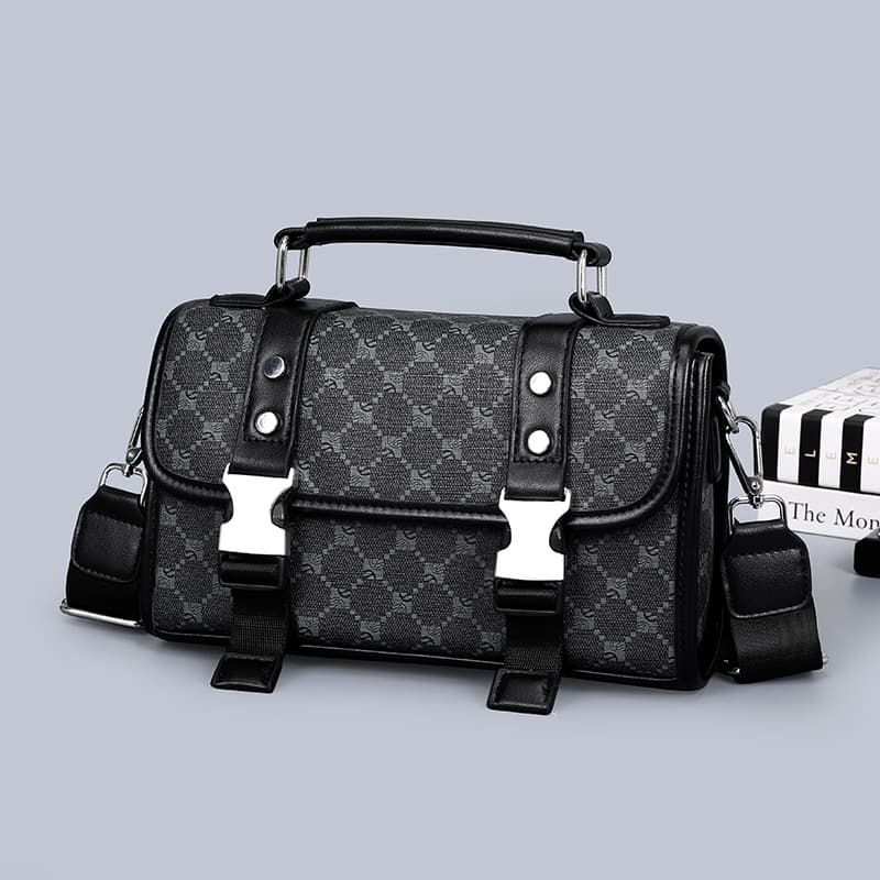 Crossbody Bag New Trendy Men's Shoulder Bag European-American Style Fashion Small Square Bag Casual Men's Bag Cross-border Crossbody Bag