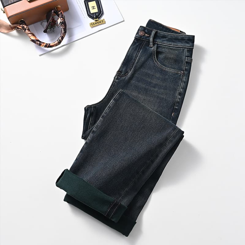 Clearance price! Retro nostalgic blue velvet jeans for women winter high-waisted narrow straight wide-leg pants 674