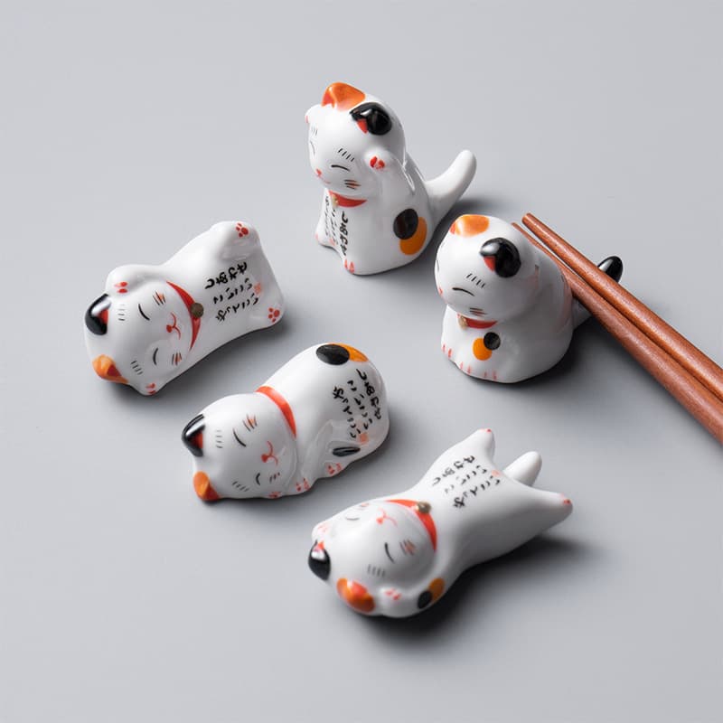 Minxin Cartoon Lucky Cat Japanese Chopstick Rest, Ceramic Holder for Home Tableware, Desktop Decoration
