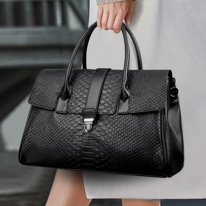 Cross-border crocodile pattern bag for women 2025 new European and American fashion women's bag single shoulder crossbody portable Boston bag bags
