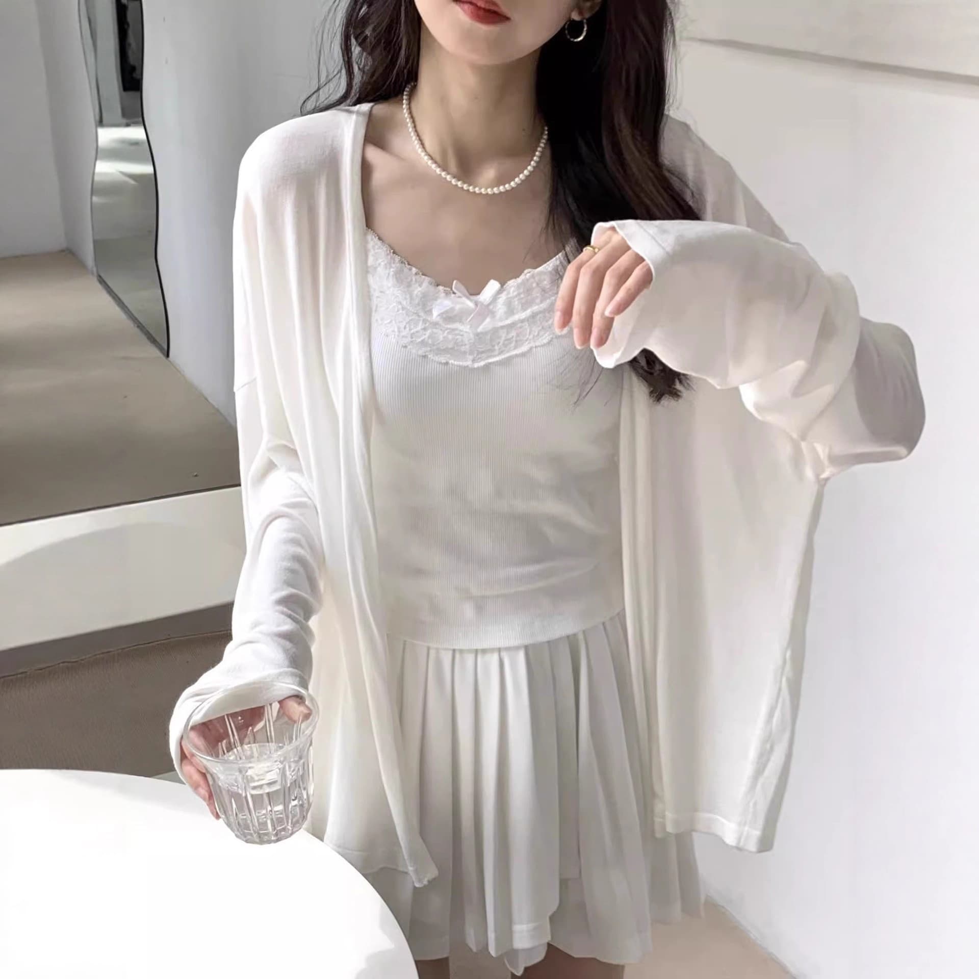 Korean-style Soft Solid Color Sun Protection Jacket for Women, Loose and Relaxed Open-Front V-Neck Versatile Air-Conditioning Cardigan Top, Trendy Ins Style