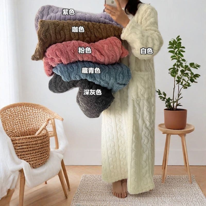Autumn and Winter Jacquard Soft Cotton Velvet Pajamas, Homewear, Women's Velvet Thickened Large Loose Warm Nightgown, Bathrobe Skirt