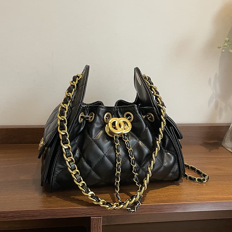 Crossbody Mini Hippie Bag Bucket Bag Underarm Bag High-End Fashion Versatile Chain Single Shoulder Crossbody Bag Small Bag
