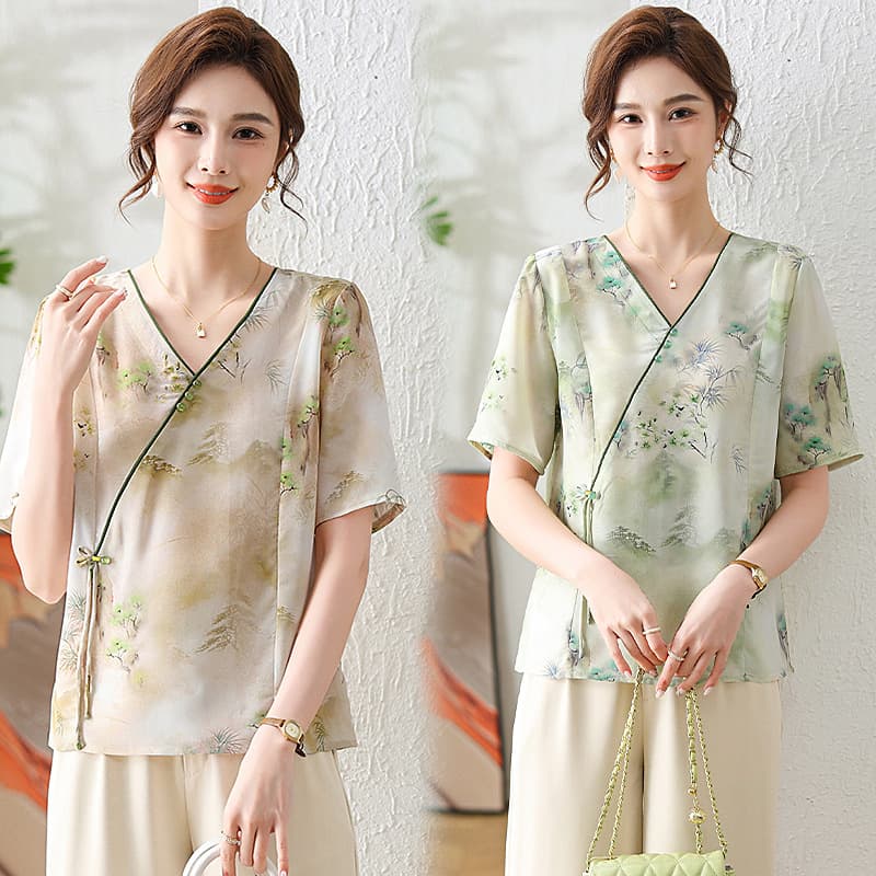 Mom's summer clothing new Chinese short-sleeved T-shirt young new middle-aged women's summer chiffon tops foreign style national style clothing