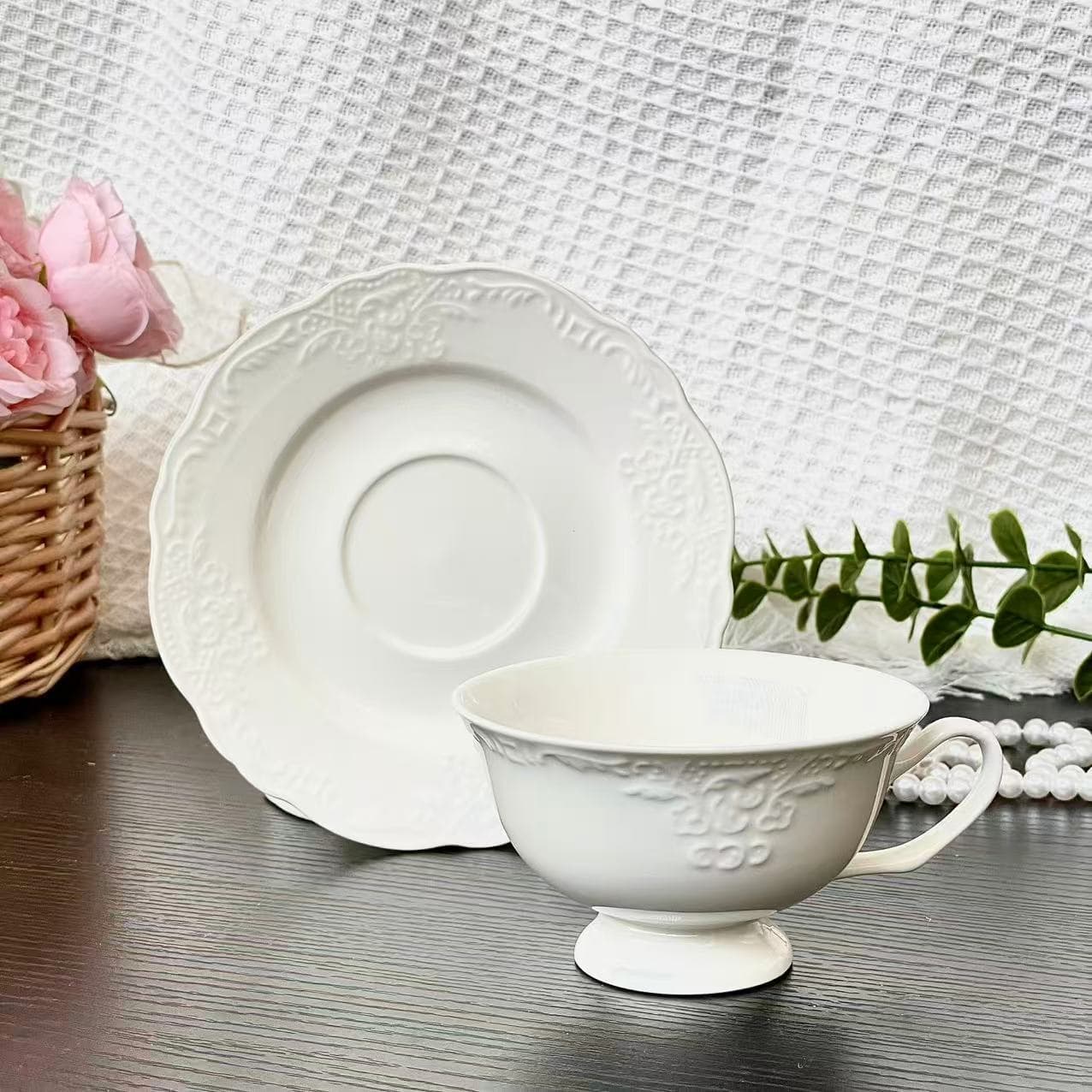 French Vintage Embossed Ceramic Tableware Plate Steak Bowl Coffee Cup Saucer Deep Plate Pasta Plate Afternoon Tea Dessert Plate