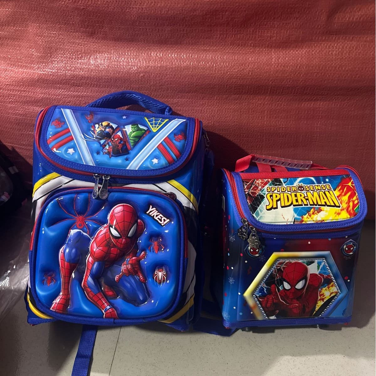 Cross-border school bag with lunch bag Spider-Man 3D hard shell two-piece school bag primary school bag