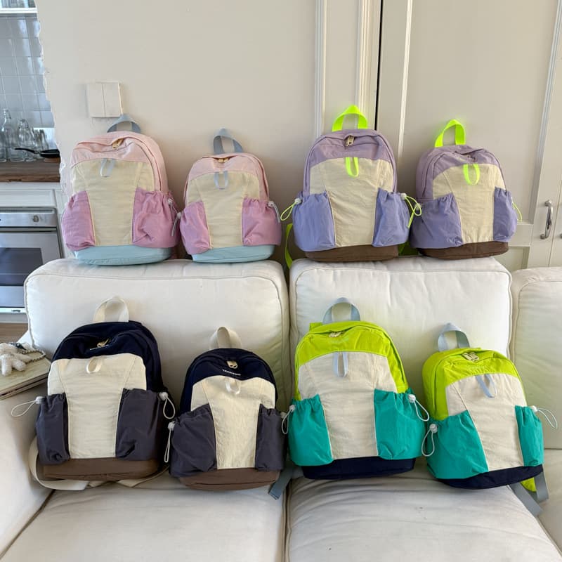 Children's bags, lightweight outdoor mountaineering backpacks, portable sports backpacks for boys and girls, middle and large class kindergarten school bags