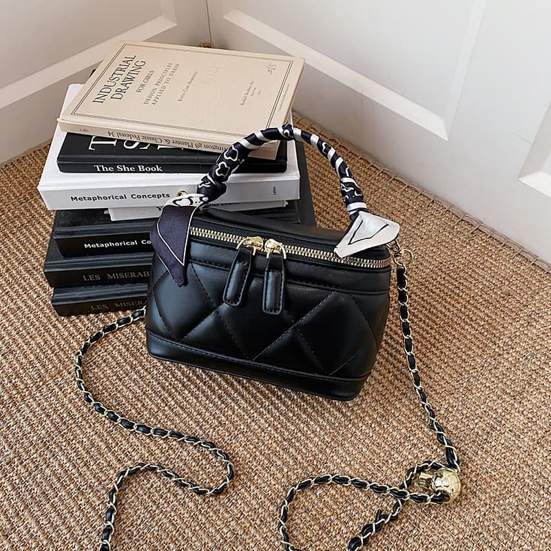 Minimalist New Style Quilted Chain Bag for Women, Fashionable Versatile Crossbody Mini Square Bag, Premium Miu-Style Handbag