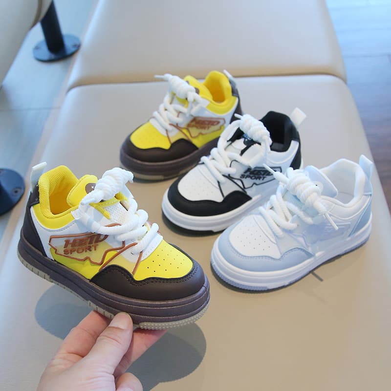 Kids' Sports Shoes 2026 Spring/Autumn Boys' Casual Skate Shoes New High-Top Girls' White Shoes Soft Sole Baby Shoes Single