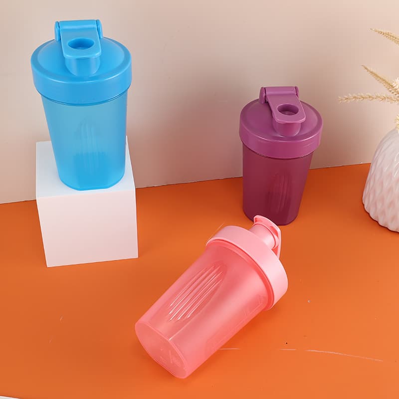 Source manufacturer 400 sports protein powder shaker cup milkshake cup advertising cup with scale fitness water cup mixing cup