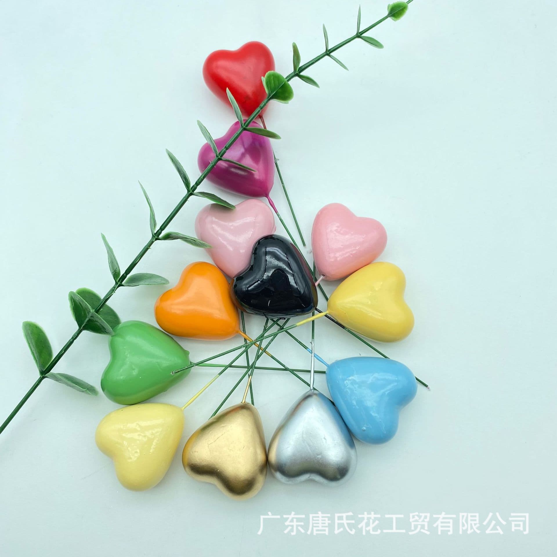 20 Mixed Heart-Shaped Balls (Gold, Silver, Red) Cake Decorations, Birthday Plugs, Glossy Foam Balls