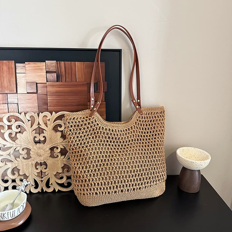2026 New Large Capacity Relaxed Trendy Single-Shoulder Woven Hollow Bag Mesh Beach Vacation Tote