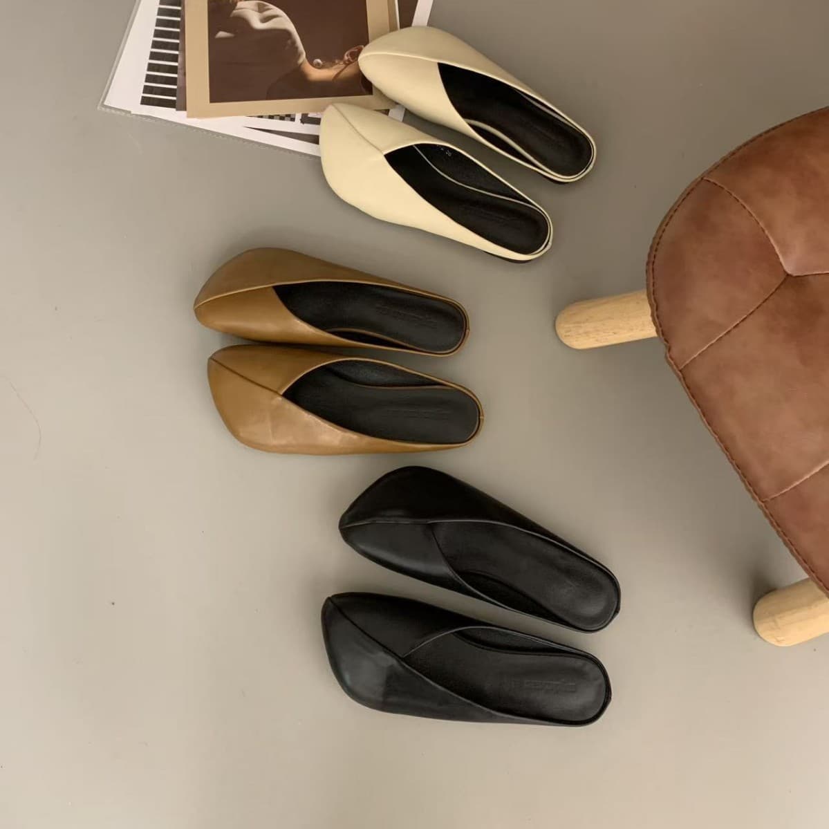 Vintage Chunky Heel Flat Toe-Covered Mules for Women Spring Summer Fashionable Lazy Sandals Square Toe Low Heel Slides