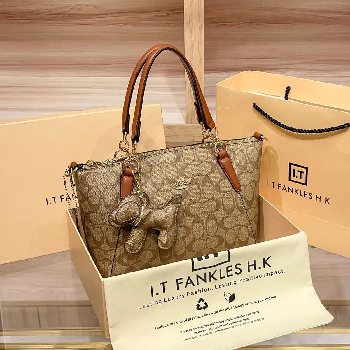 Hong Kong Brand Genuine Leather Handheld Dumpling Bag Women 2025 New High-end Tote Bag Versatile Shoulder Crossbody Bag