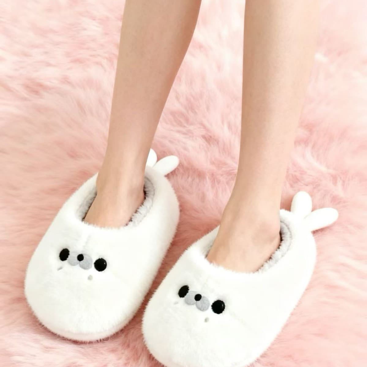New Cute Little Seal Plush Slippers, Autumn/Winter Full Coverage Indoor Home Cotton Slippers, Fluffy Little Seal Cotton Shoes for Women