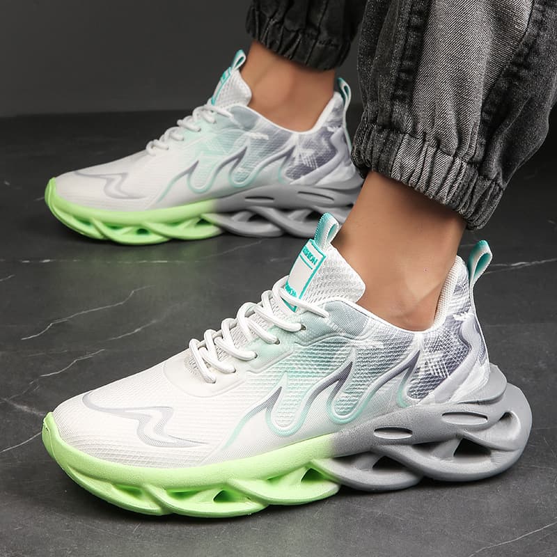 Men's Summer Breathable Shoes 2026 New Style Youth Large Size Mesh Casual Sports Running Shoes