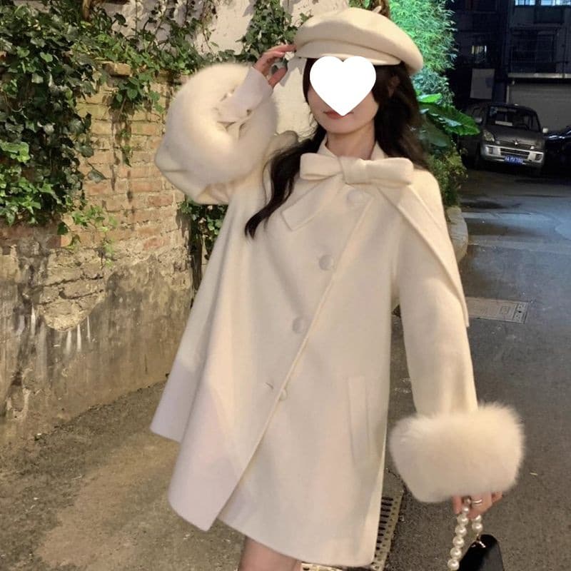 French rich daughter's woolen coat for women winter new small white fox fur short cloak coat