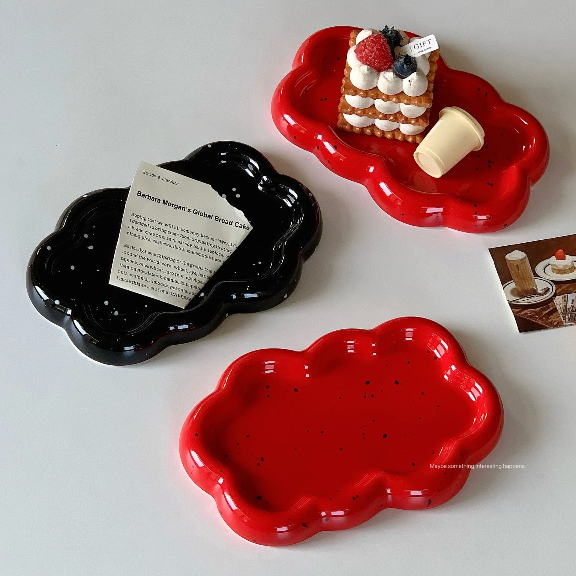 Trending Cloud-Shaped Ceramic Dessert Plate Cake Tray Ins Style High-Aesthetic Serving Tray for Home Breakfast