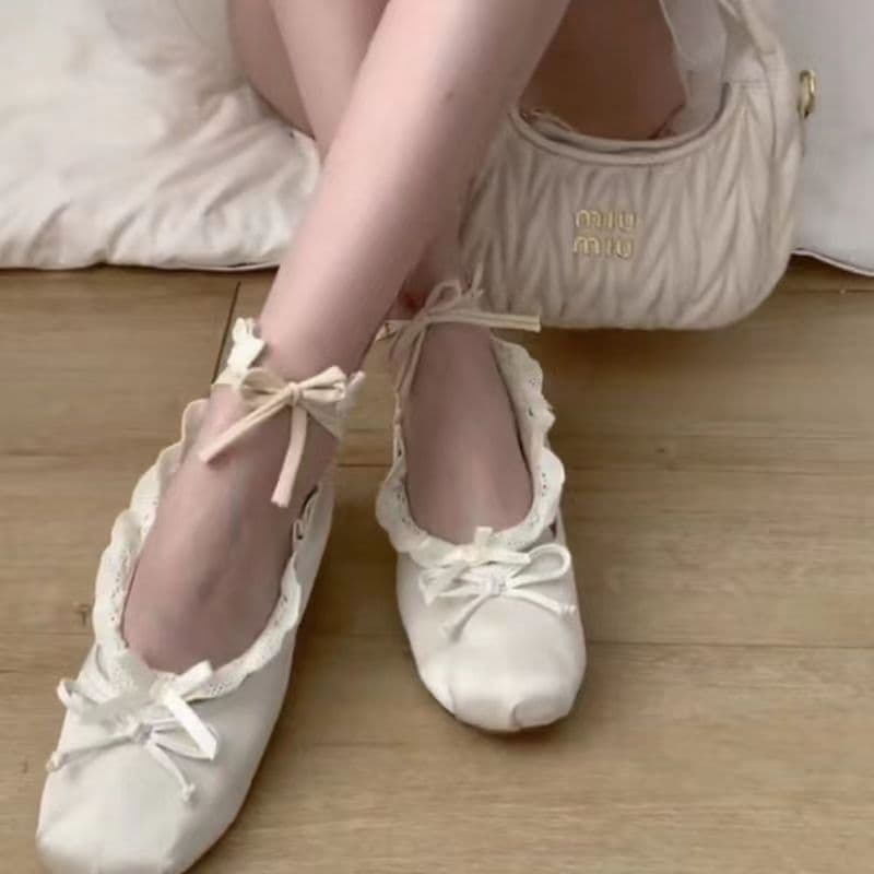 Ballet-style lace-up ankle socks with bows, Japanese-style Mary Jane ballet shoes and socks