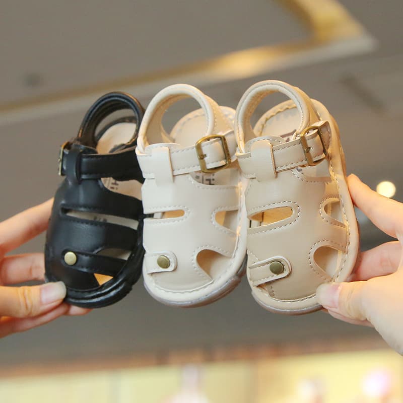 Baby Summer Sandals Non-Slip Soft Sole Hollow Whistle Shoes 0-1-2 Years Old Boys Girls Casual Walking Shoes