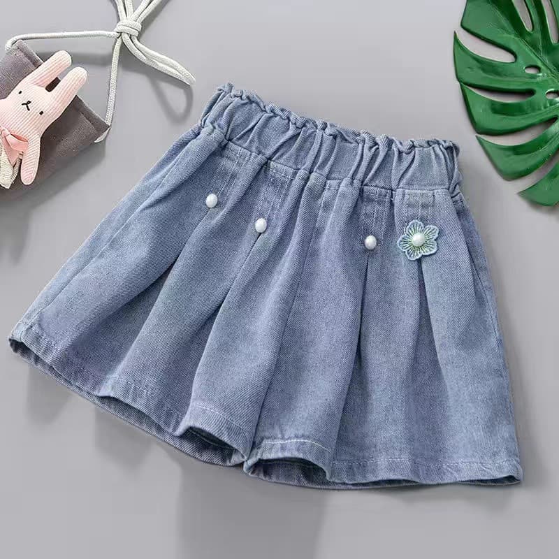 Girls Summer Denim Shorts New Fashionable Trendy Casual Hot Pants Outerwear Denim Shorts