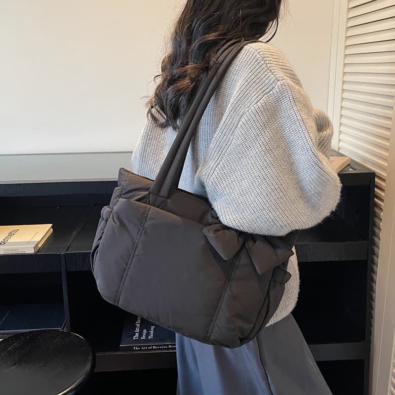 New Autumn/Winter Women's Bag Simple Fashion Versatile Tote Bag Puffer Quilted Bag Padded Shoulder Bag Handbag